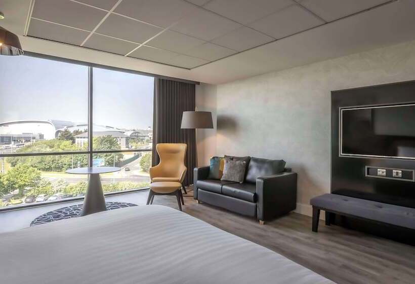 سوییت جونیور, Radisson Blu Hotel Dublin Airport