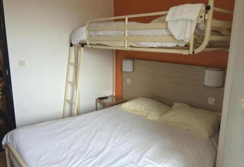 Номер Стандарт Трехместный, Fasthotel Montereau   Esmans