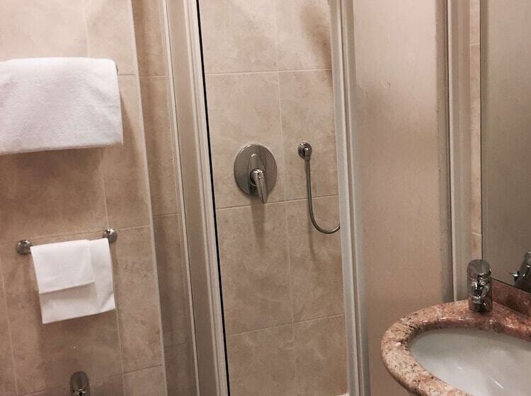 اتاق استاندارد, Astoria Sure Hotel Collection By Best Western