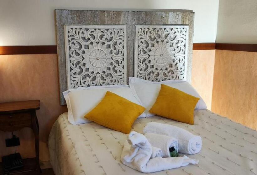 اتاق استاندارد یک نفره, San Felice