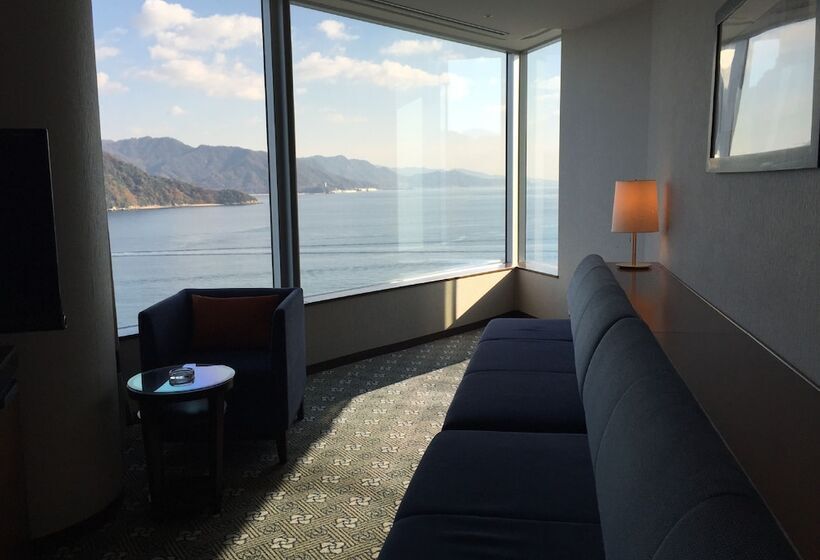 Семейный Номер, Grand Prince Hotel Hiroshima