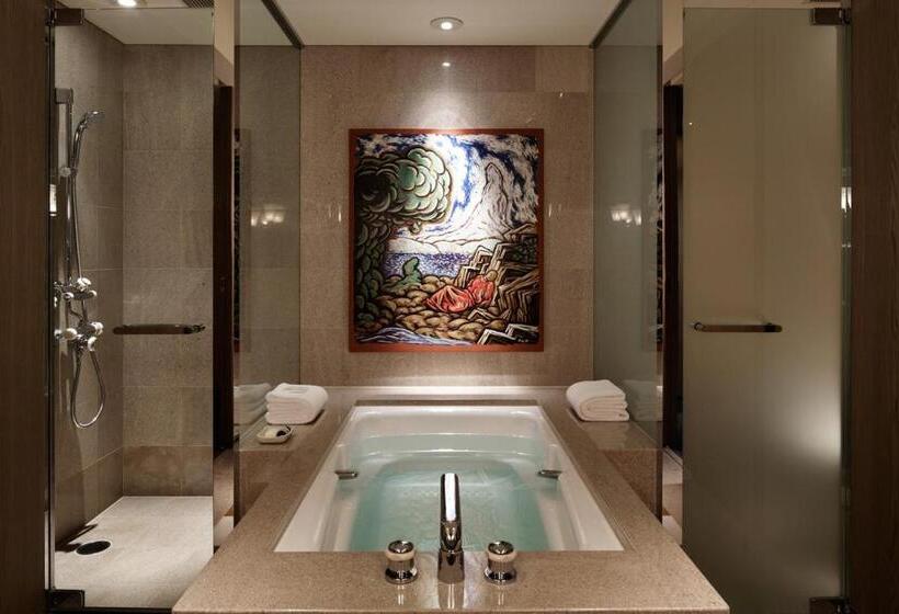 Номер Deluxe, Park Hyatt Tokyo