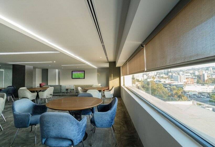 ジュニアスイート, Real Inn Tijuana By Camino Real Hoteles