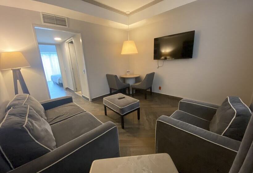 سوییت خانوادگی, Suites Del Angel