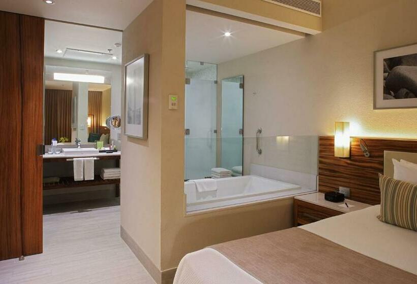 Suite Pat King, Emporio Cancun   Buy All Inclusive Option