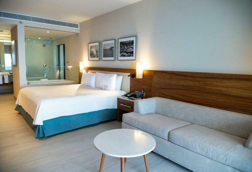 Quarto Estandar Cama King, Emporio Cancun   Buy All Inclusive Option