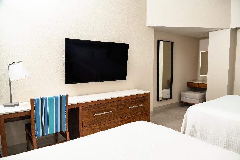 Quarto Estandar Vista Mar, Emporio Cancun   Buy All Inclusive Option