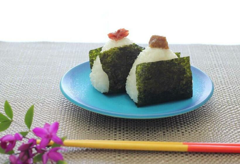 اتاق استاندارد یک نفره, Emerald Isle Ishigakijima