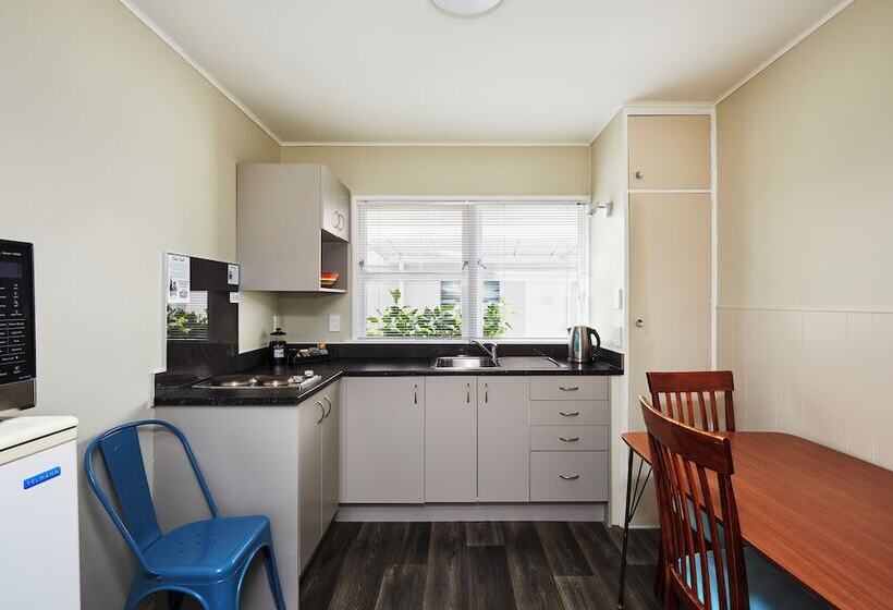 Апартаменты 1 Спальня, Asure Harbour View Motel And Water Front Apartments