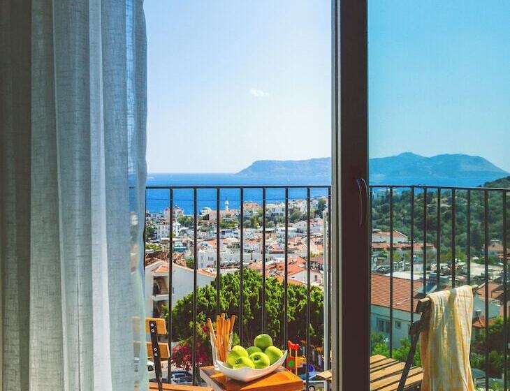 Номер Стандарт Трехместный, Aphrodite Hotel Kaş