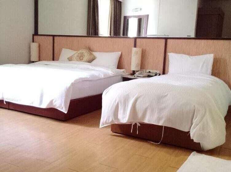 스탠다드 트리플 룸, 玉泉旅館