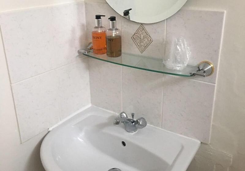 이코노미 룸, Bridge Farm Guesthouse Rooms