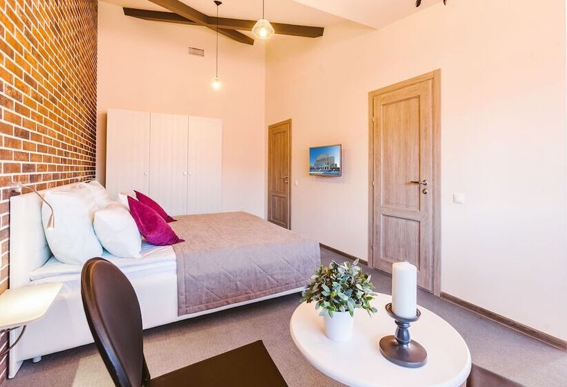 سوییت لوکس, Simpatico Apart Hotel Tyumen Centre