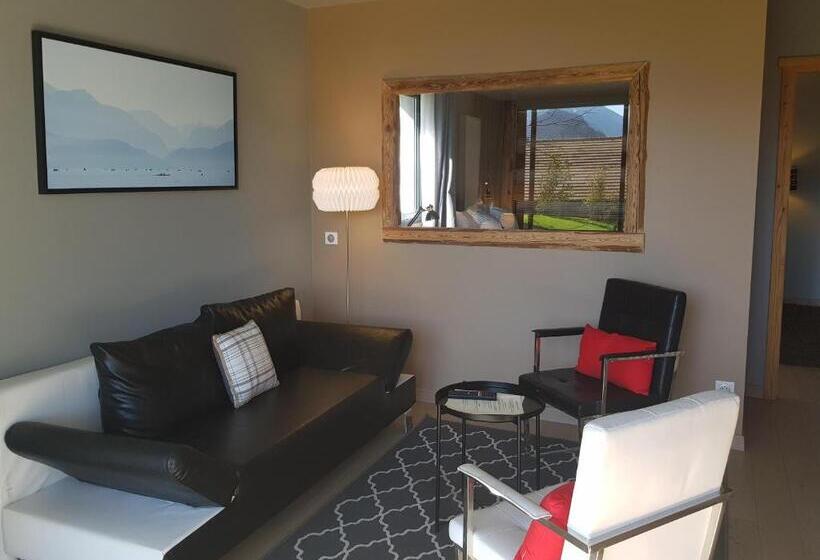 Suite with lake view, Chalet Christine