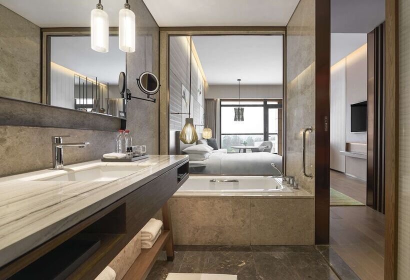 اتاق کلاب, Hyatt Regency Beijing Shiyuan