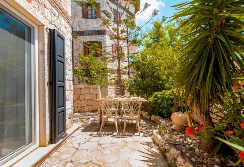 3 Bett Standardzimmer Gartenblick, Luna Kaş
