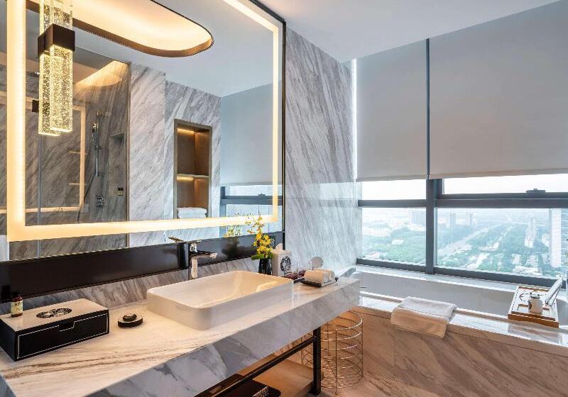 اتاق لوکس با تخت بزرگ, Pullman Suzhou Zhonghui
