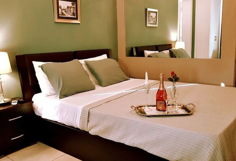 سوئیت دلوکس 2 خوابه, Q Suites Preveza