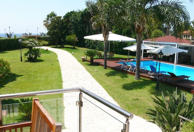 سوئیت خانواده 2 خوابه, Q Suites Preveza