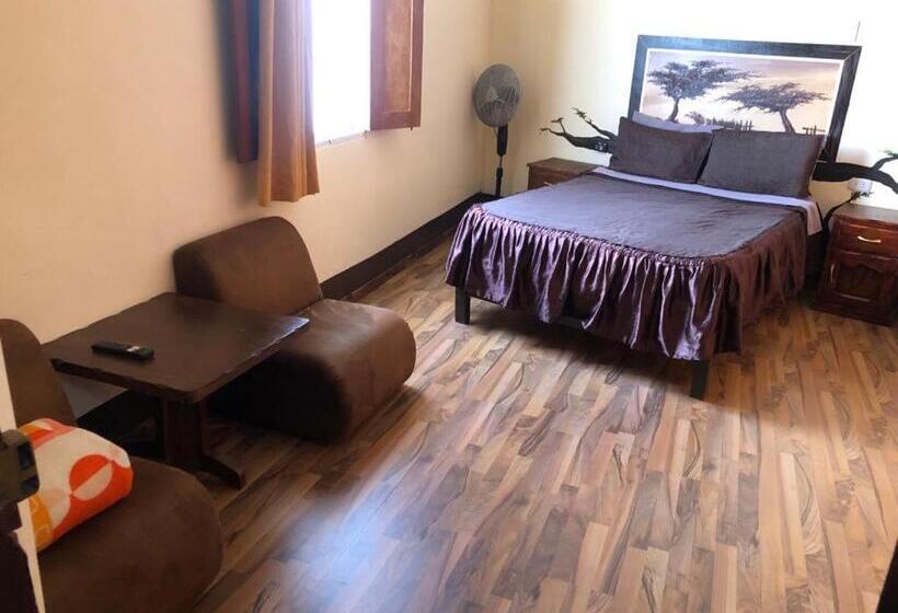 اتاق اکونومی یک تخته, Hostal Huacachina Sunset