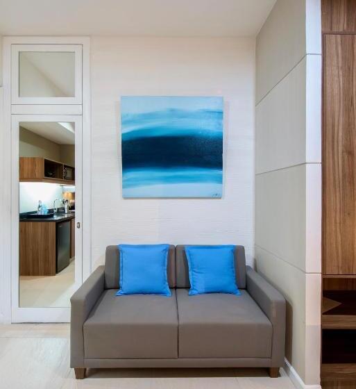 استودیوی استاندارد, The Sphere Serviced Residences Managed By Hii