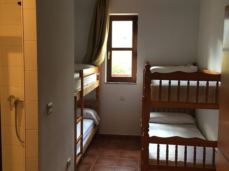 4인용 스탠다드 룸, Albergue Cabrales   Hostel