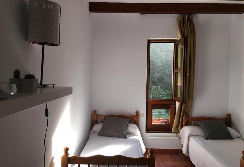 스탠다드 룸, Albergue Cabrales   Hostel