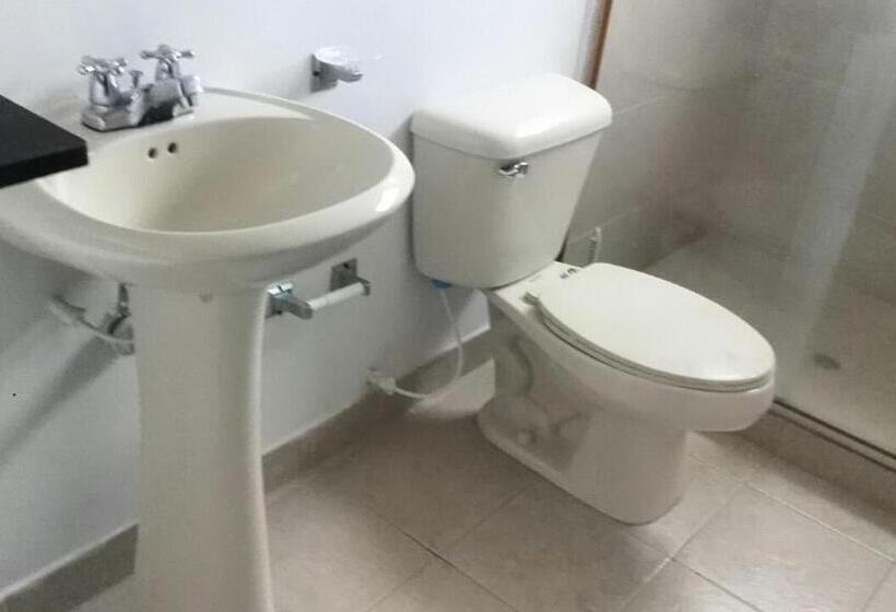 استودیوی استاندارد, Aparta Hotel Roca Marina