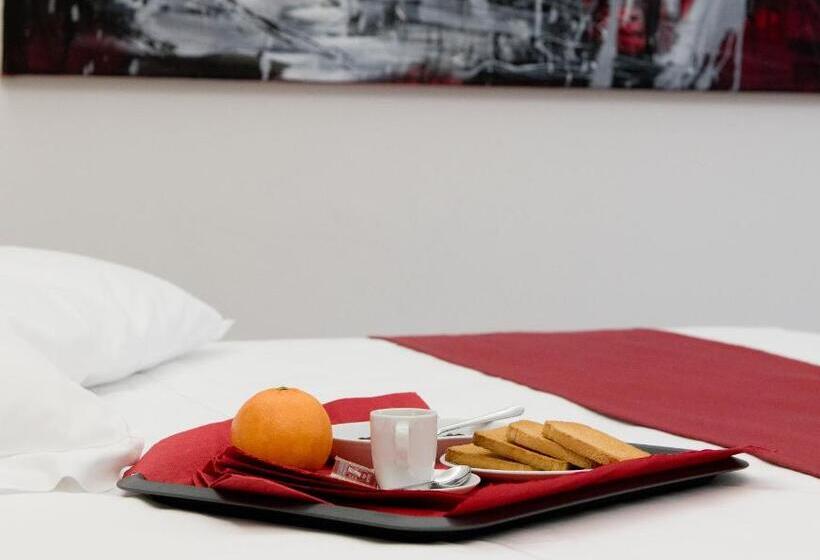 اتاق لوکس, Genova46 Suites & Rooms