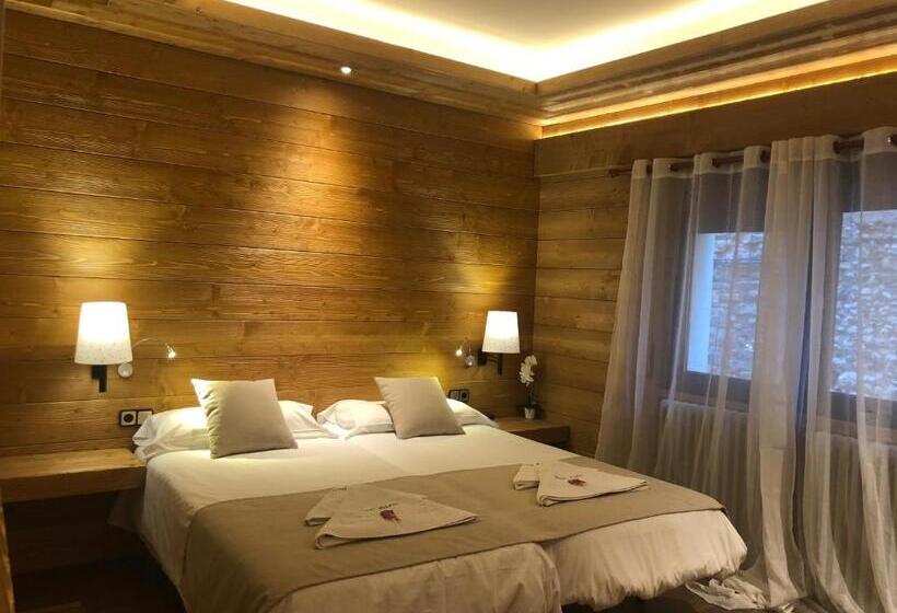 Номер Стандарт Трехместный, Hostal Piteus