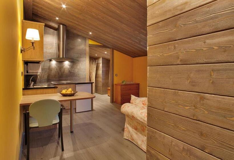 Апартаменты 2 Спальни, Hostal Piteus