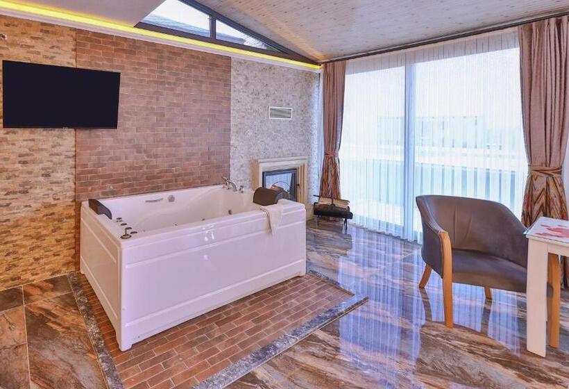 سوییت لوکس, Agva Teras Garden Hotel & Bungalow