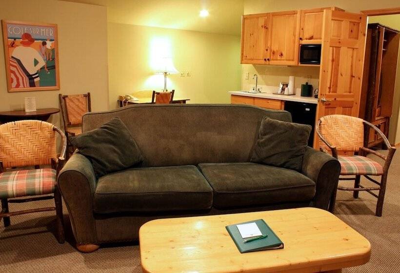 Люкс Повышенной Комфортности, Mountain Lake Lodge