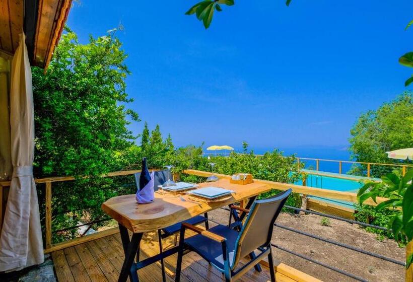 سوئیت با وان آب گرم, Faralya Yoruk Evi Suite   Adults Only