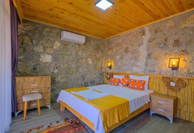 سوییت با چشم‌انداز دریا, Faralya Yoruk Evi Suite   Adults Only