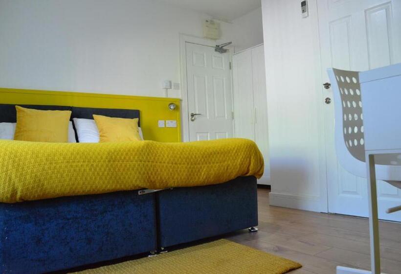 Номер Deluxe, Bell Gate House