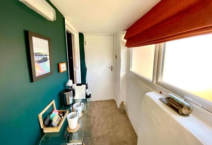 Стандартный Номер Кровать Кинг, Brightham House Boutique B&b   Adults Only