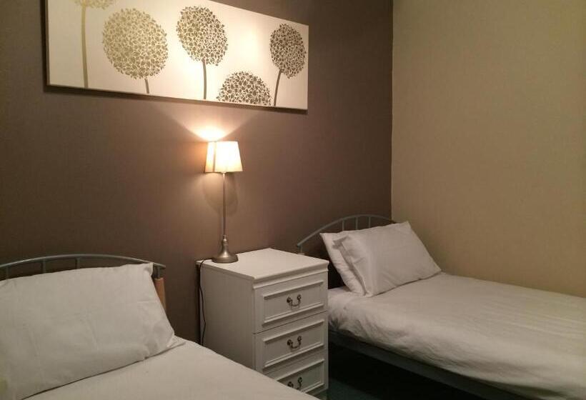 اتاق استاندارد یک نفره, St Annes Guest House