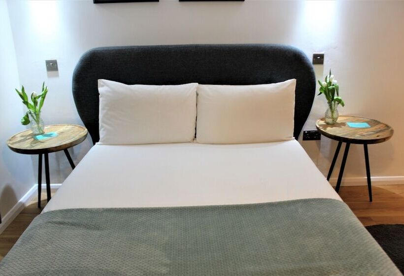 Номер Стандарт, Rioshouse George Inn