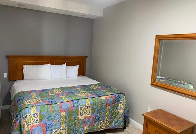 1 Bedroom Penthouse Apartment, Paradise Inn