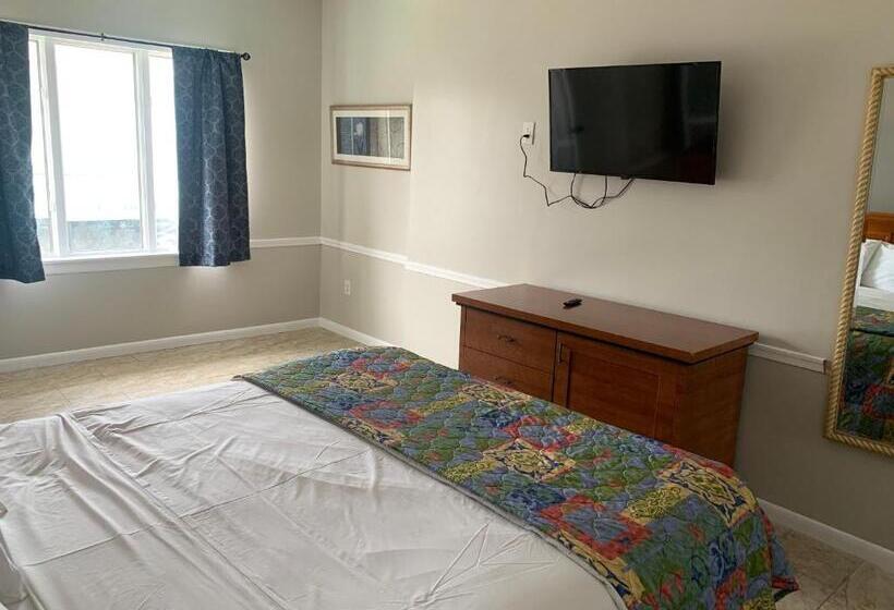 1 Bedroom Penthouse Apartment, Paradise Inn