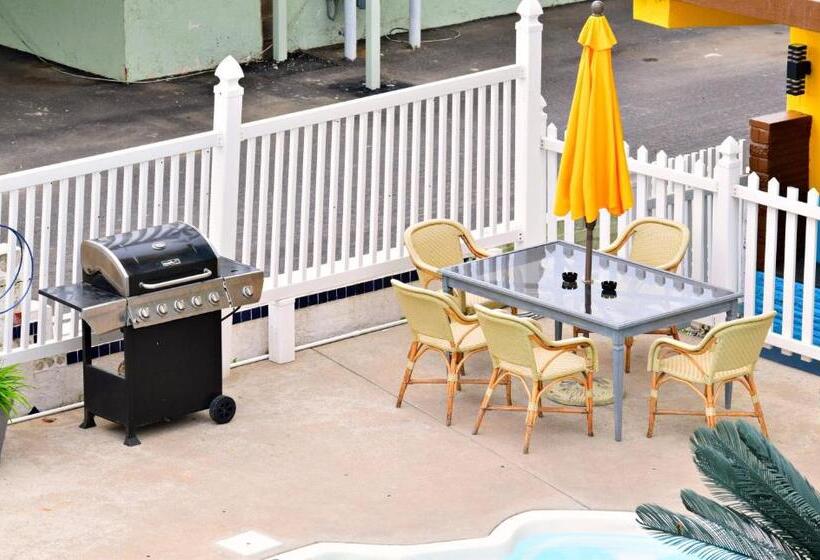 استودیوی استاندارد, Paradise Inn