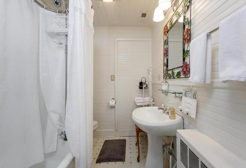 اتاق استاندارد با تخت دو نفره بزرگ, Oakland Cottage Bed And Breakfast