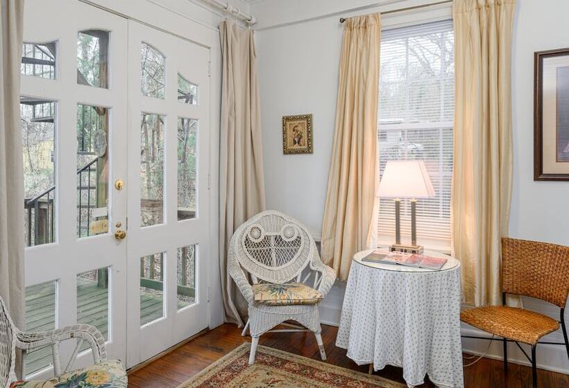 اتاق استاندارد با تخت بزرگ, Oakland Cottage Bed And Breakfast