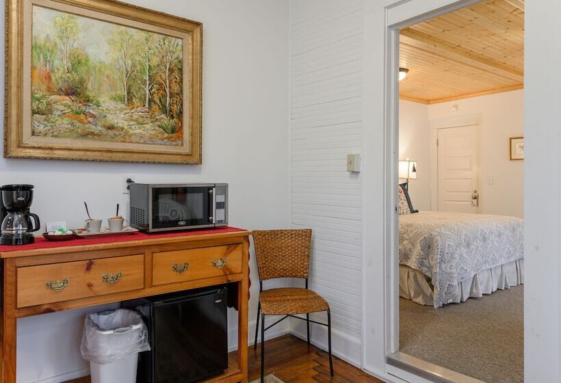 اتاق استاندارد با تخت بزرگ, Oakland Cottage Bed And Breakfast