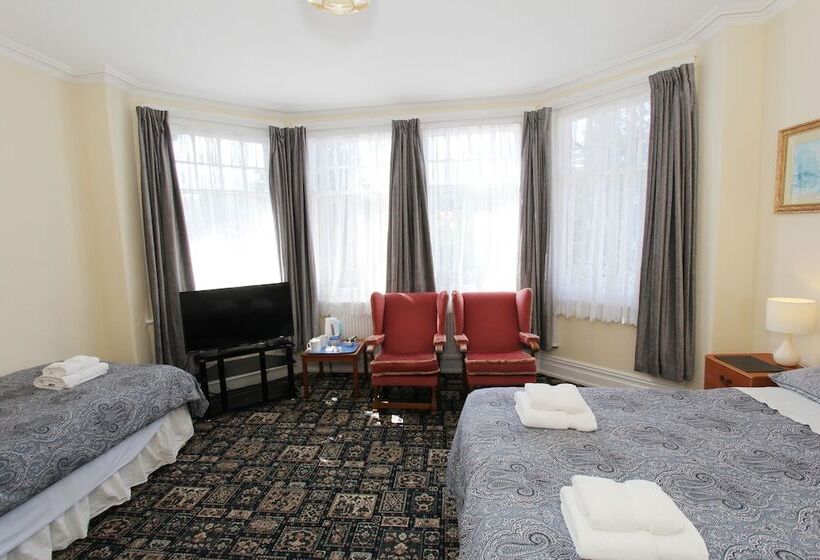 Семейный Номер, West Point Hotel Bed And Breakfast