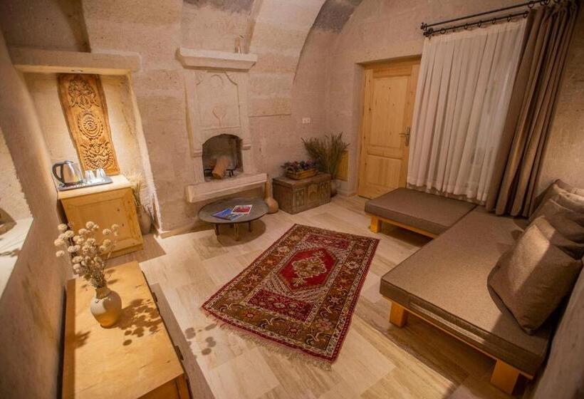 جناح, Maze Of Cappadocia