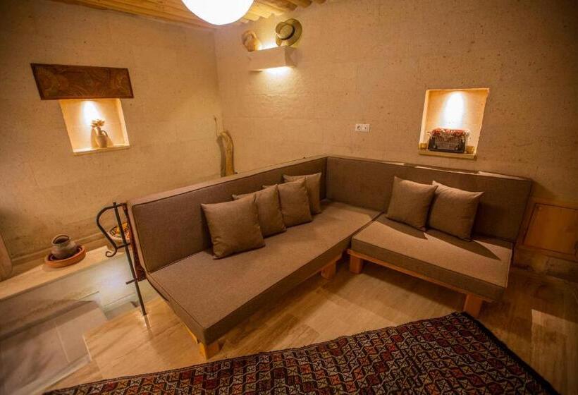 스위트, Maze Of Cappadocia