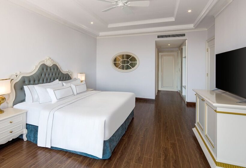 اتاق لوکس با چشم‌انداز شهر, Melia Vinpearl Quang Binh