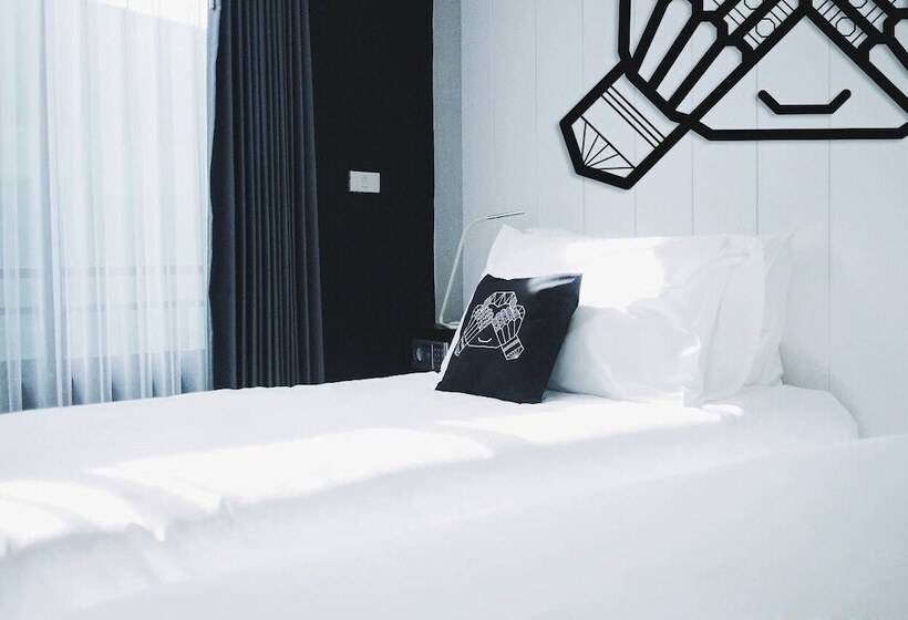 Трехместный Номер Deluxe, Blu Monkey Phi Phi Island